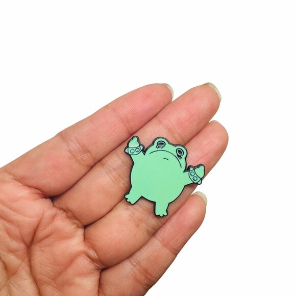 ⭐Enamel Pin Punk Frog Giving The Finger Broch GreenAnimal alloy Badge New Oz⭐ - Picture 2 of 6